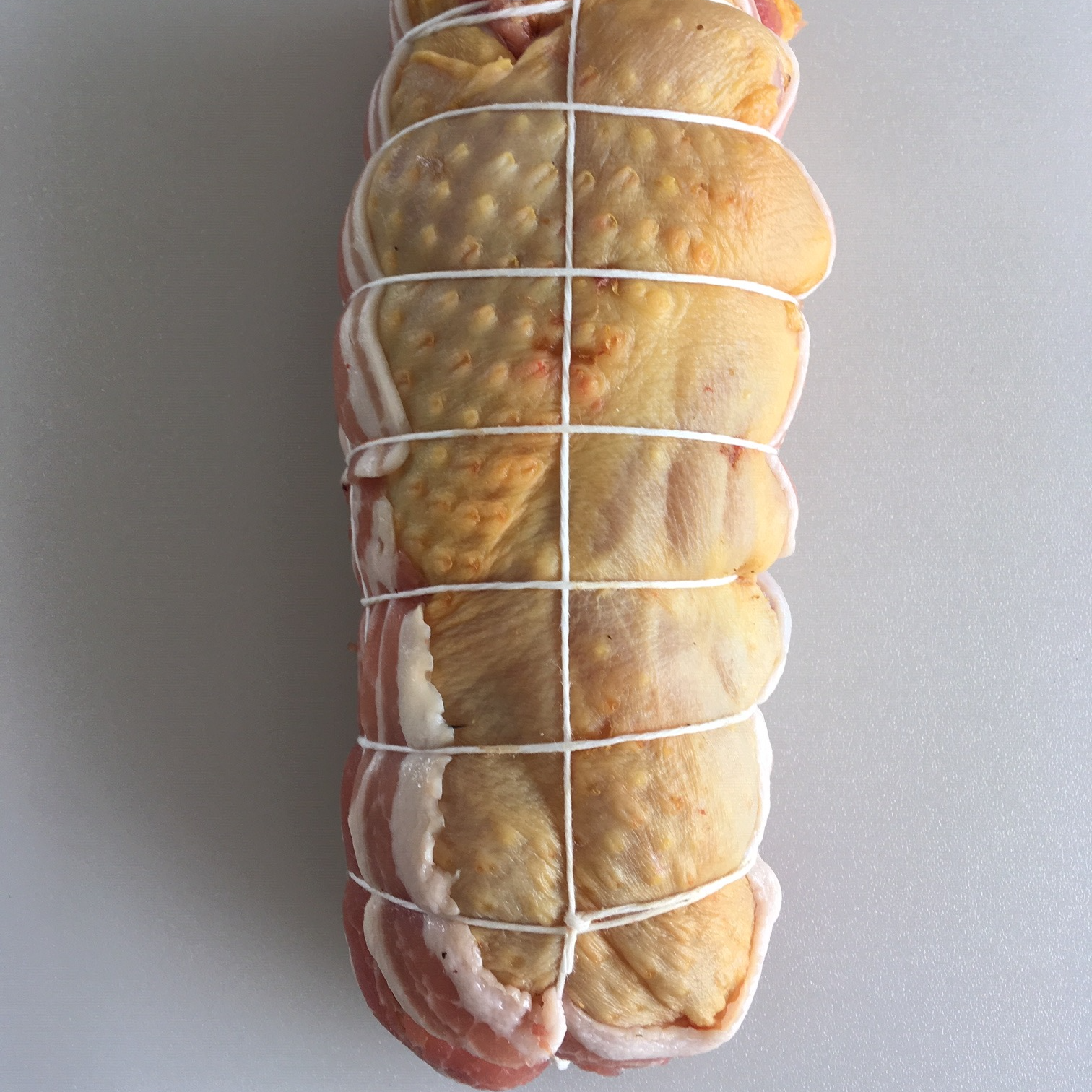 Roti De Poulet Farci - 1kg