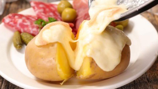 - Assiette Raclette-  tarte au flan   Samedi midi 02/05/26
