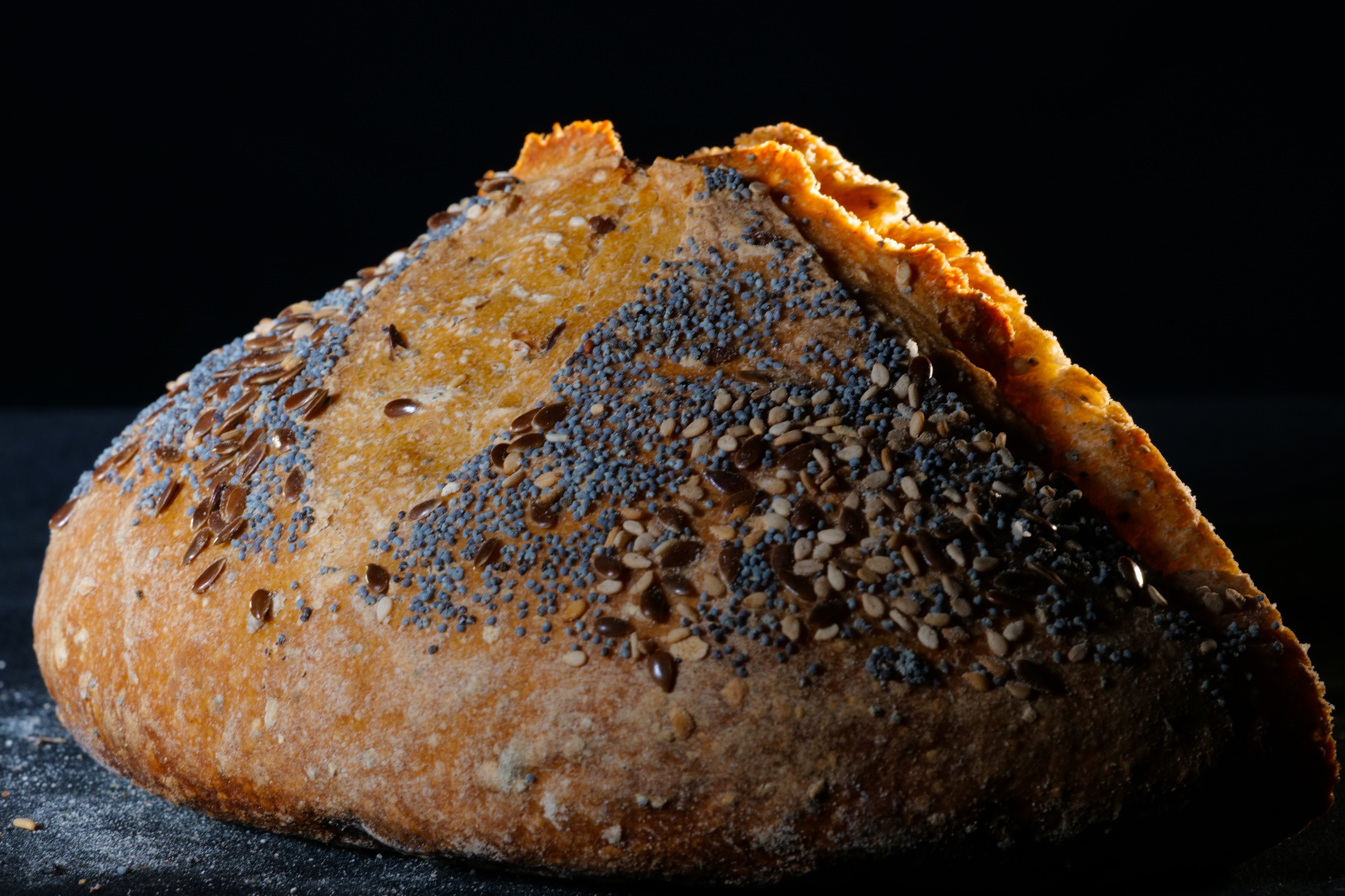 Pain de froment aux graines 1kg miche - 1kg