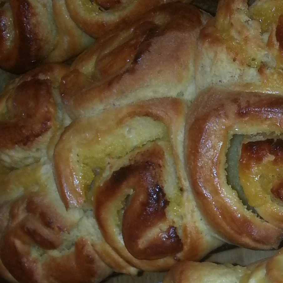 Brioche roulée à la crème pâtissière et aux pépites - 360g