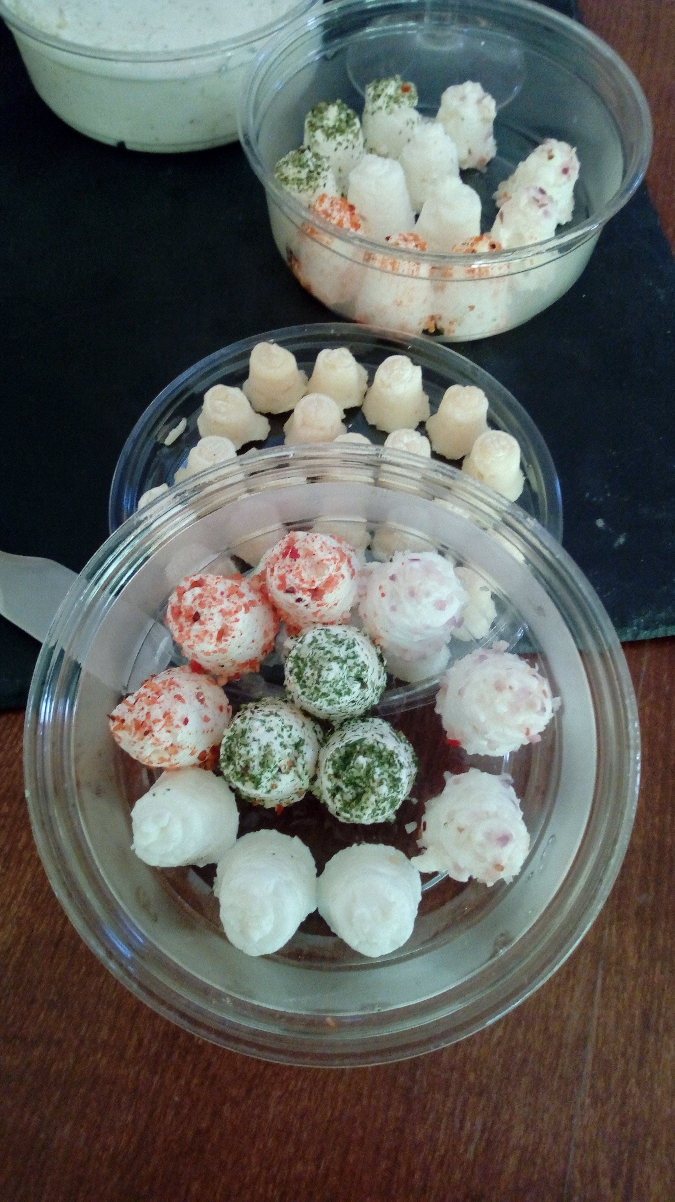 bouchons de fromage de chèvre X 10 aromatisés