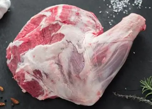 Epaule d’agneau  3 et 4 avril - 1,5kg