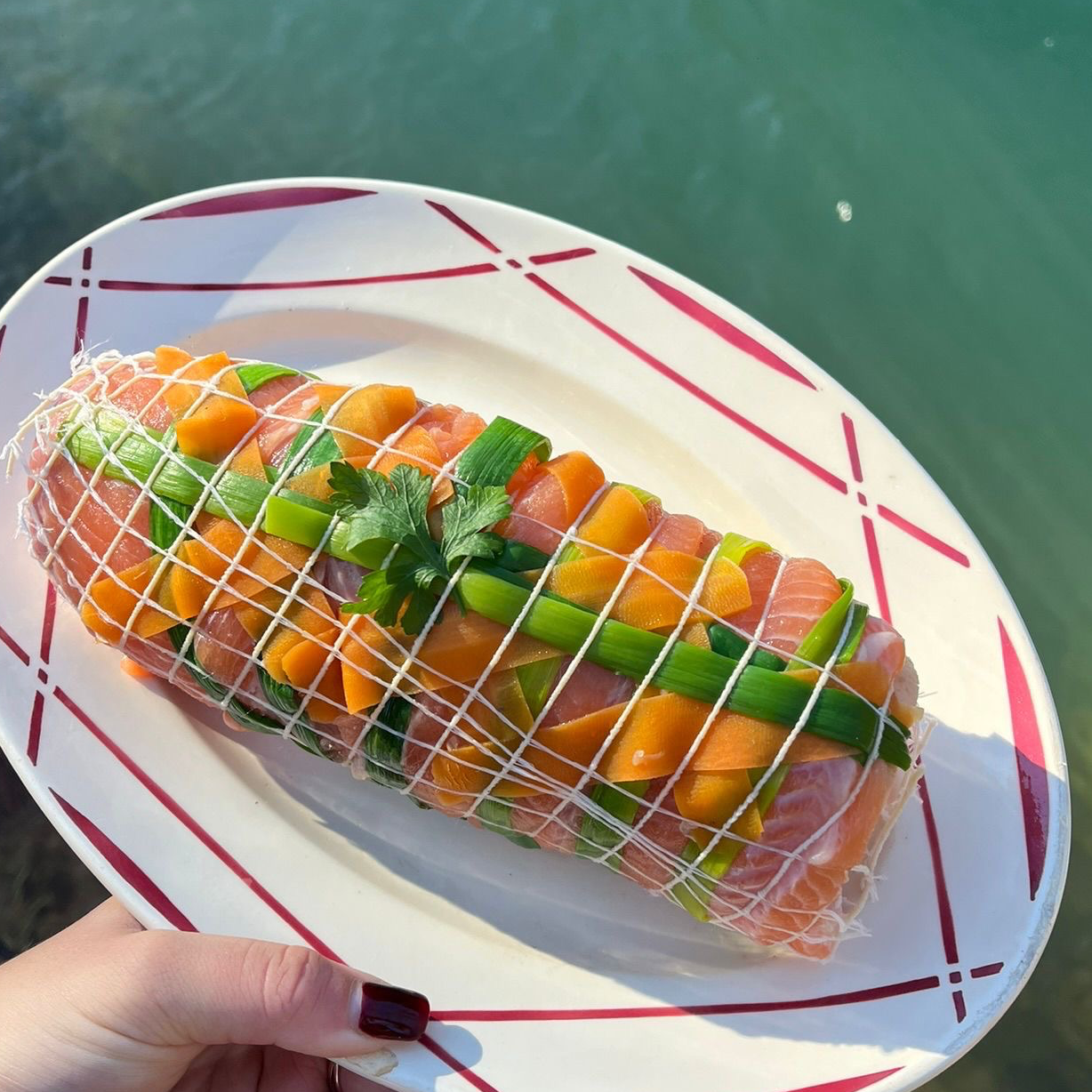 1 plat : Rôti de truite farci truite fumée/crevettes pour 4 pers