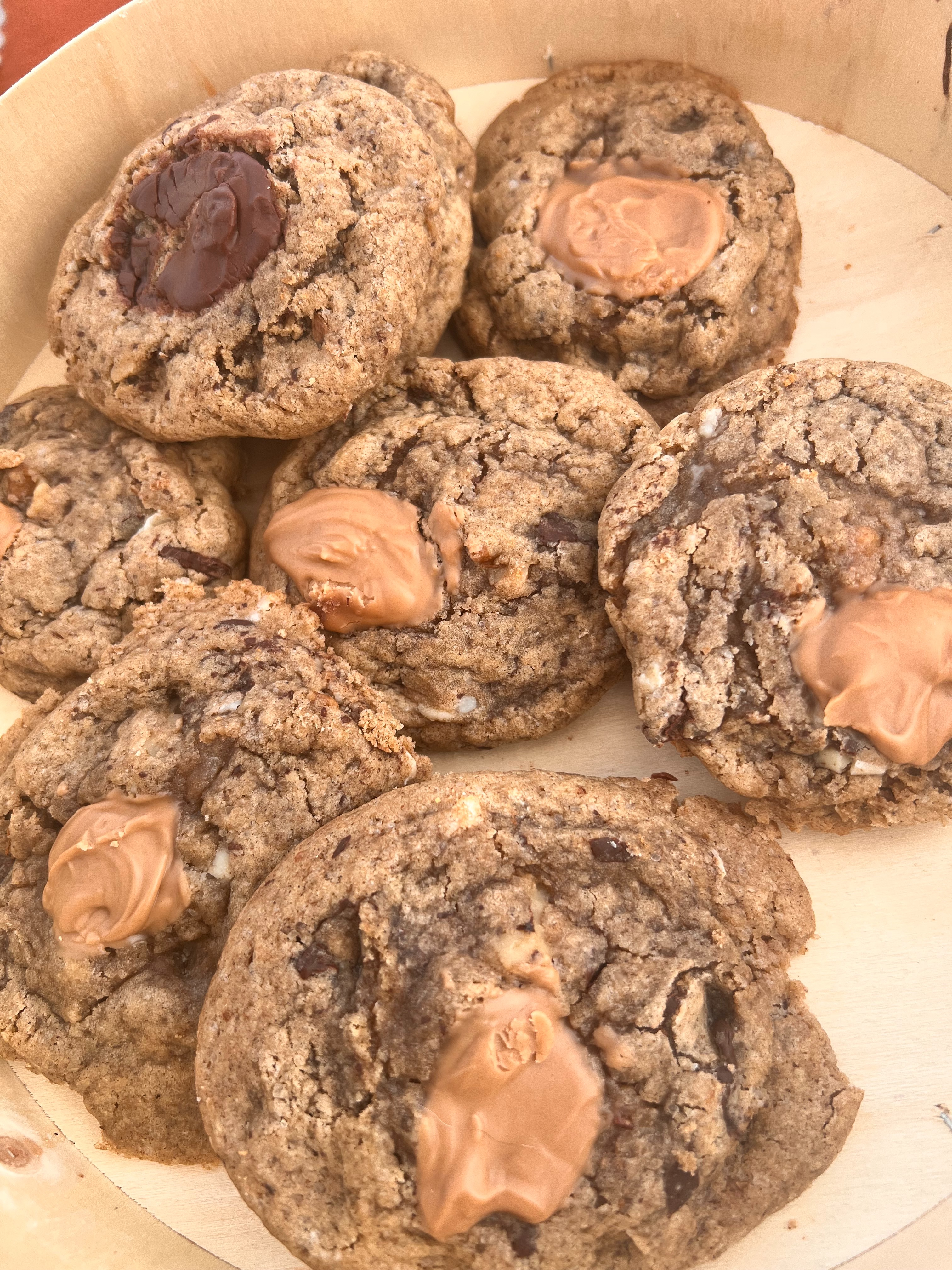 COOKIES AUX 3 CHOCOLATS ET NOIX